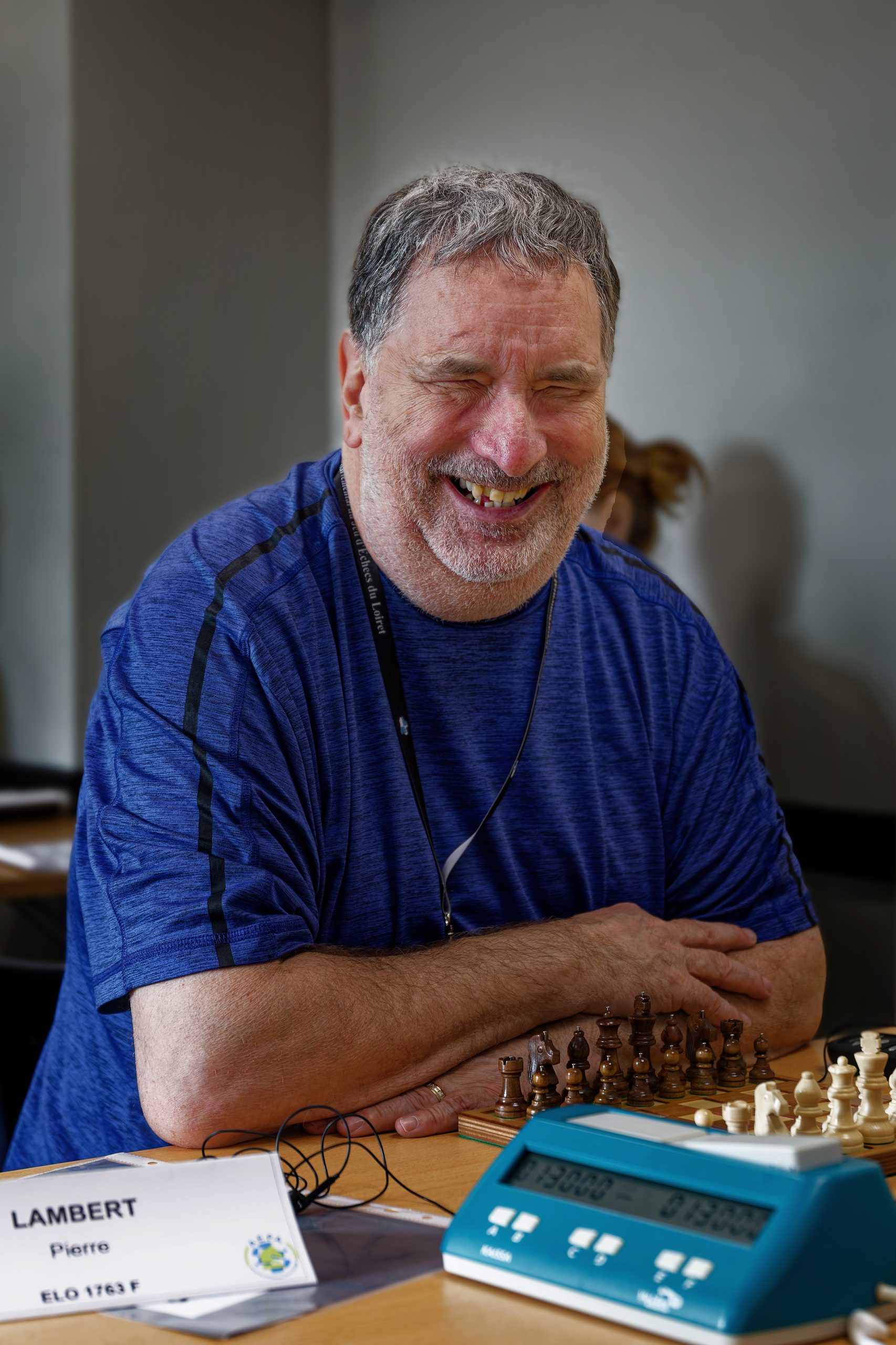 Pierre LAMBERT, tout sourire, avant sa deuxième partie.